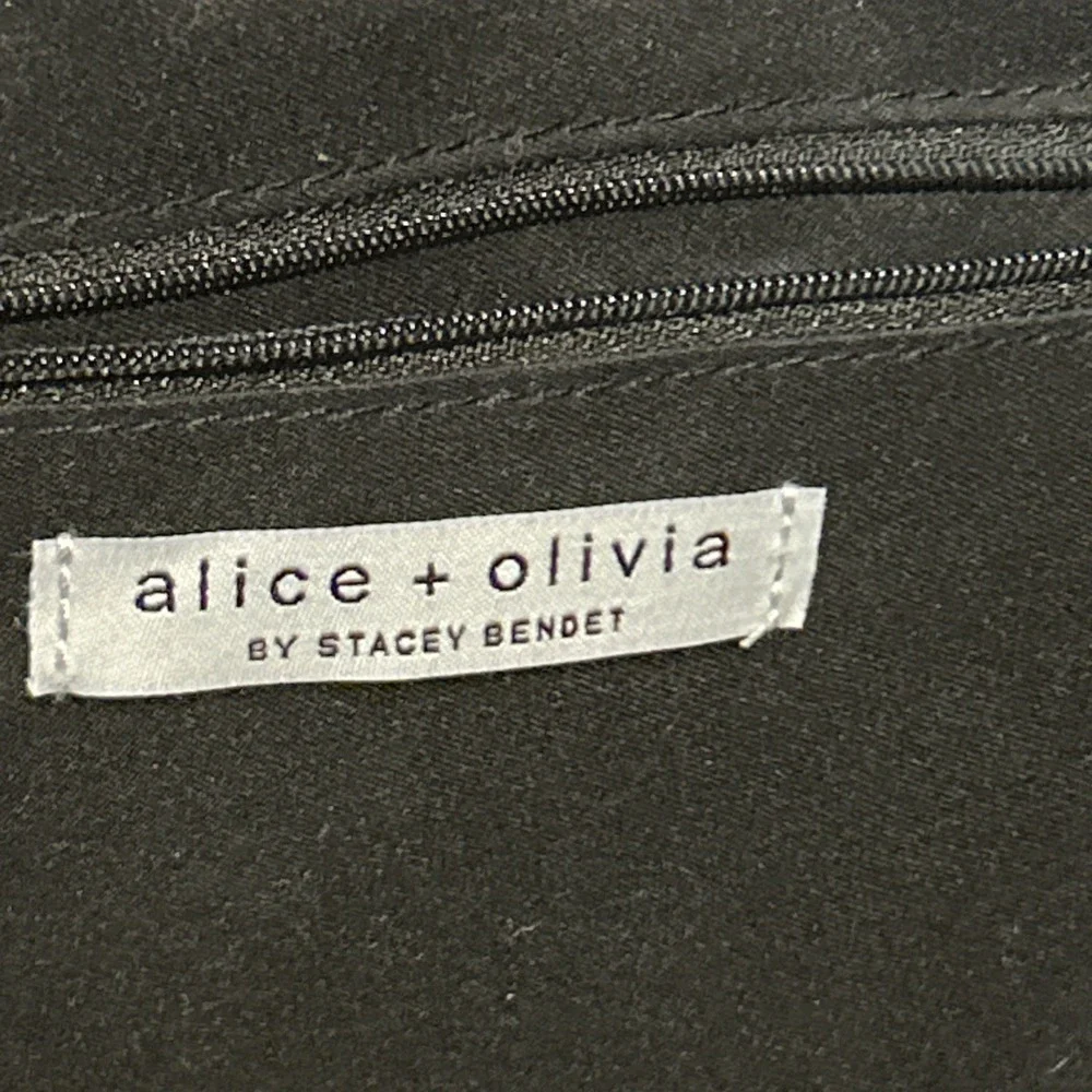 Alice + Olivia Daisy Print Weekender Duffel Bag By Stacey Bendet 16